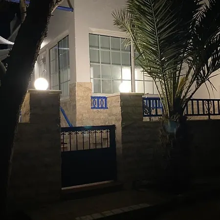 Eirini's House - Mikri Vigla, Nr Beach * ミクリ・ヴィグラ