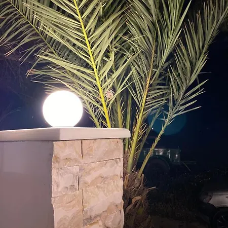 ヴィラ Eirini's House - Mikri Vigla, Nr Beach ミクリ・ヴィグラ
